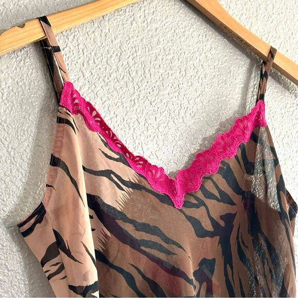 Josie Semi Sheer Slip Dress Tiger Pink Lace Lingerie Night Gown Size Small Mini - Picture 2 of 6